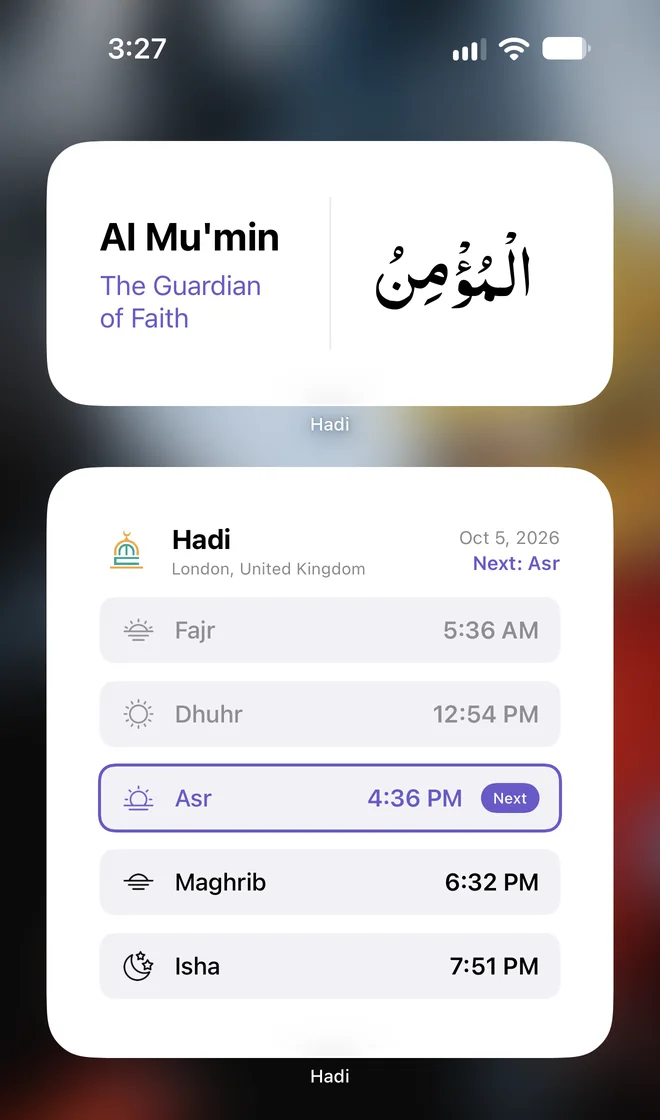 Hadi widgets on an iPhone Home Screen: one of the 99 Names and today&rsquo;s prayer times